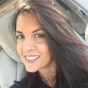 Meet your Posher, Linette